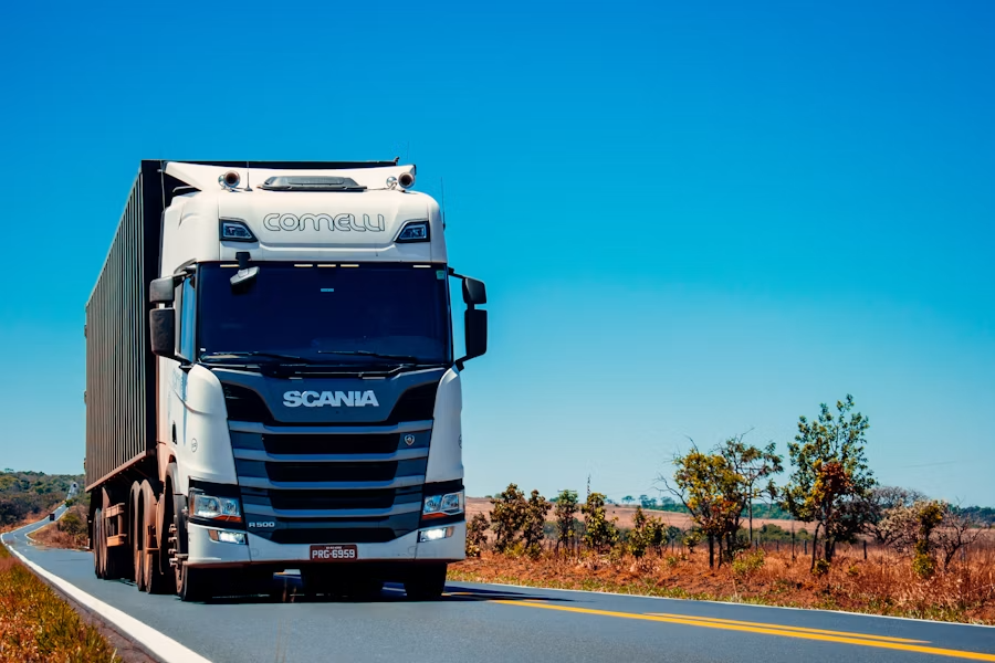 Camion de transport SEFANE LOGISTIQUE